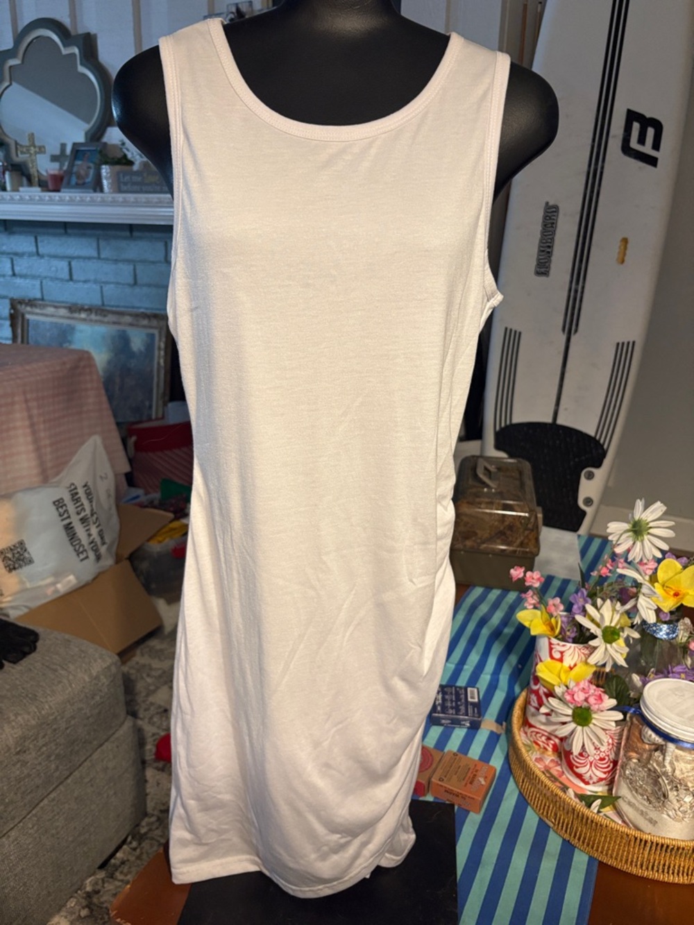 Classic White Sleeveless Women's Dress